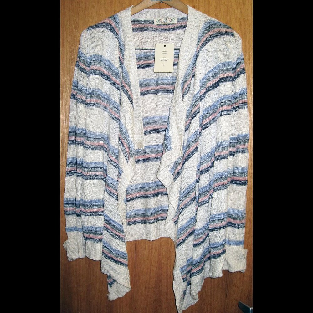 NEW STRIPPED PINK ROSE CARDIGAN